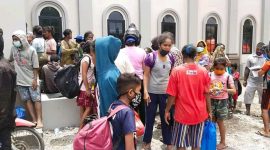 Para pengungsi Gunung Api Ile Lewotolok (foto: istimewa)
