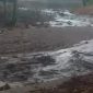 Banjir lava dingin dari puncak Gunung Ile Lewtolok, Minggu (6/12) (foto: istimewa)