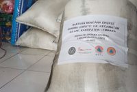 Bantuan BPO Labuan Bajo untuk pengungsi Ile Lewotolok di Lembata, Selasa (22/12)