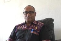 Sekda Lembata Paskalis Ola Tapobali 
