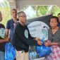 KJK Maumere menyalurkan bantuan kemanusiaan kepada pengungsi erupsi Gunung Ile Lewotolok, Minggu (6/12) (foto: istimewa)