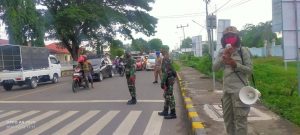 Tidak Pakai Masker, Polisi Hukum Warga Push-up
