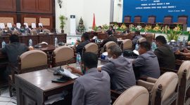 Suasana RDP antara DPRD Sikka dan Satgas Covid Sikka, Senin (11/1)