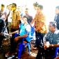 Warga Ladolaka berkumpul untuk menolak kehadiran Aliran Gizi (foto: istimewa)