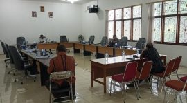 Suasana di ruangan Pansus 3 DPRD Sikka, Selasa (30/3) pukul 10.25 Wita