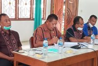 Kepala BPBD Sikka menjelaskan penanganan tanggap darurat kepada Pansus 3 LKPJ Akhir TA 2020, Selasa (30/3)