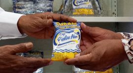 Launching garam Pintu Air, Jumat (9/4)