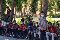 Pelajar SMAK Seminari BSB Maumere, Rabu (28/4)