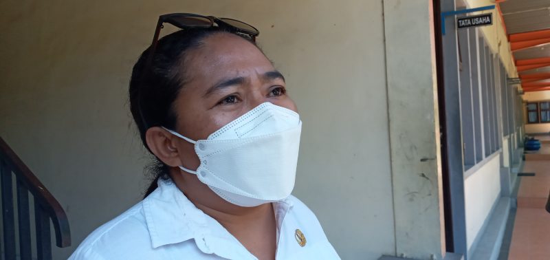 Jurubicara Satgas Covid Sikka Bidang Kesehatan Clara Francis