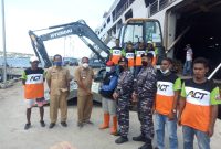 Exavator bantuan Kemensos RI (foto: istimewa)