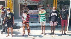 Inilah 5 orang yang digebrek dari sebuah kontrakan di Kelurahan Kota Uneng, Kamis (3/6)