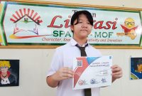 Jessica Cheryl Hartono, pelajar Kelas VIII SMPK Frater Maumere