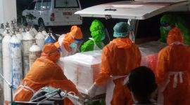 Jenazah SA diberangkatkan ke TPK Covid, Rabu (7/7) malam