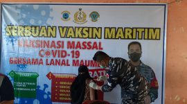 Vaksinasi gratis dari Lanal Maumere di Desa Nita, Sabtu (3/7) (foto: istimewa)
