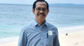 Staf Khusus Kementerian Komunikasi dan Informasi Phillips Gobang 
