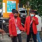 Ketua GMNI Sikka mendatangi Kantor Polres Sikka, Jumat (10/9)