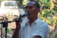 Calon Bupati Sikka Flori Mekeng saat deklarasi sebagai Calon Bupati Sikka, Kamis (7/10)