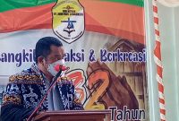 Kepala SMAS Katolik St John Paul II Maumere Romo Fidelis Dua