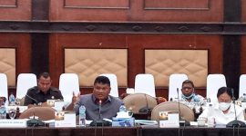 Anggota Badan Anggaran Alfridus Melanus Aeng mengungkapkan fakta baru cacatnya pinjaman daerah, Rabu (27/10)