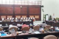 Suasana rapat anggaran antara Banggar dan TAPD, Rabu (27/10)