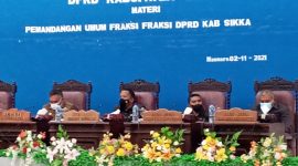Bupati Sikka menghadiri sidang paripurna di DPRD Sikka, Selasa (2/11)