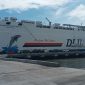 KM Dharma Rucitra VII bersandar di Pelabuhan Laurens Say Maumere, Senin (10/1) pagi