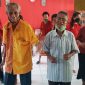 Beberapa lansia di Panti Jompo Paduwau saat kunjungan PKP Sikka ke tempat itu, Senin (24/1)