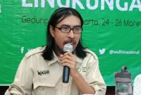 Direktur Walhi NTT Umbu Wulang Tanaamahu Paranggi