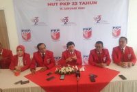 Ketua Umum DPN PKP Yussuf Solichien memberikan keterangan kepada wartawan, Sabtu (15/1)