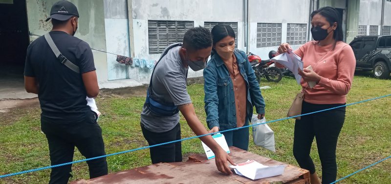 Karyawan BNI Maumere yang terkonfirmasi positip sedang berada di lokasi isolasi terpusat, Sabtu (12/2) 