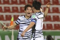 Pemain Korsel merayakan gol ke gawang Suriah