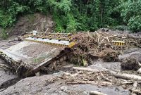 Jembatan Ojeubi Kecil yang roboh (foto:istimewa)