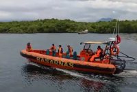 Tim SAR diberangkatkan ke perairan Tanjung Bunga, Minggu (27/2)