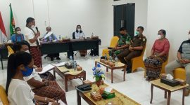 Wakil Bupati Sikka memimpin rapat persiapan Panitia Pilkades Serentak Tahun 2022 Tingkat Kabupaten, Kamis (10/3)
