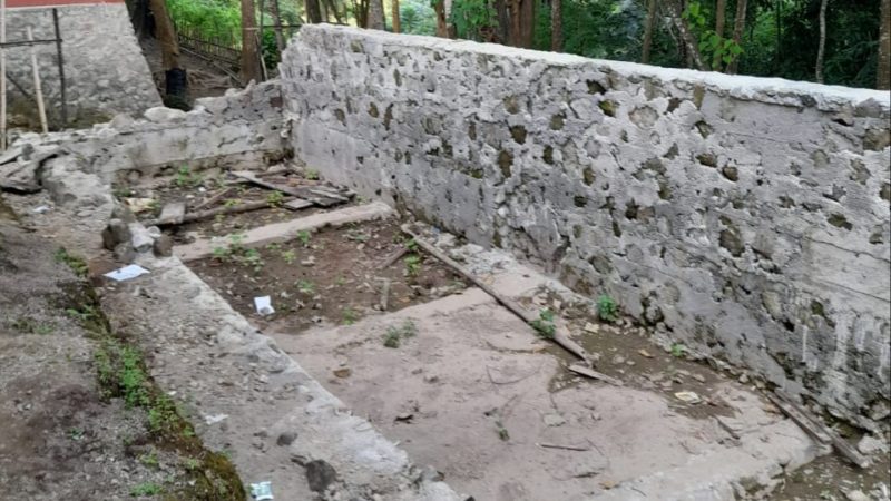 Proyek pembangunan bak komunal di Kecamatan Palue, yang bersumber dari dana pinjaman daerah (foto: istimewa)
