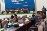 Suasana sidang paripurna dengan agenda Pemandangan Umum Fraksi tentang LKPJ 2021, Selasa (22/3) 