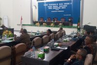 Suasana sidang paripurna LKPJ TA 2021, Senin (28/3) malam, sidang akhirnya ditunda karena ketidakhadiran Bupati Sikka