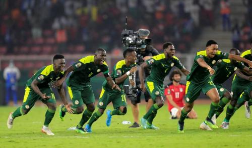 Euforia para pemaim Senegal usai mengalahkan Mesir (foto: istimewa)