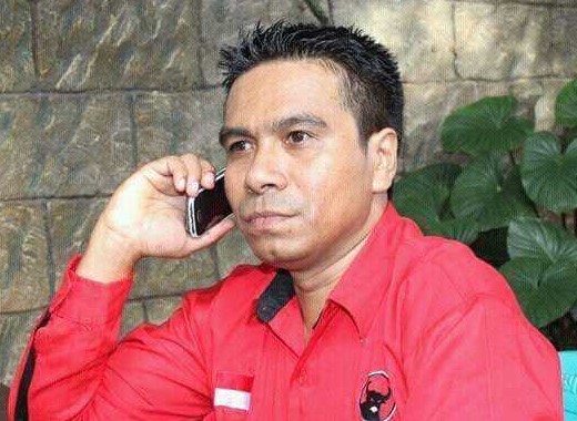 Ketua Fraksi PDIP Stefanus Sumandi 