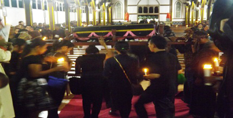 Prosesi Logu Senhor di Kampung Sikka