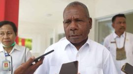 Bupati Jayapura Mathius Awoirouw