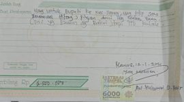 Bukti kuitansi aliran dana BTT untuk kegiatan kunjungan kerja Bupati Sikka