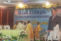 Misa Syukur Peluncuran Buku Dian Yang Tetap Bercahaya di Gedung SCC Maumere, Kamis (6/10)