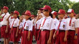 Seragam sekolah dasar