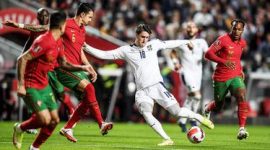 Serbia saat berhapan dengan Portugal