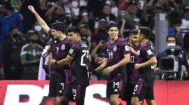 Timnas Meksiko saat kualifikasi Piala Dunia 2022 kontra El Savador di Stadion Azteca, Mexico City, 30 Maret 2022