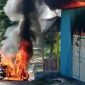 Yamaha Mio Soul dibakar gara-gara pertengkaran pasangan suami istri di Desa Lela, Sabtu (7/1) (foto: istimewa)