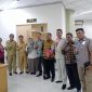 Panselda bersama Asisten 3 Setda dan anggota DPRD Sikka bertemu Direktur Pengadaan dan Pangkat BKN, Senin (9/1) di Jakarta (foto: istimewa)