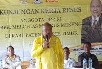 Anggota DPR RI Melchias Markus Mekeng saat kunjungan kerja di Kabupaten Flores Timur