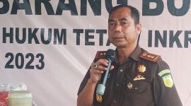 Kepala Kejaksaan Negeri Sikka Fatoni Hatam